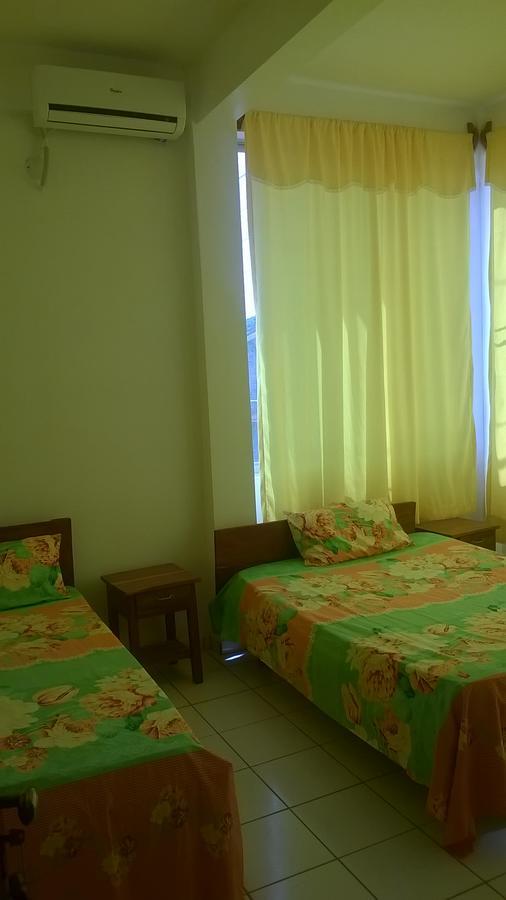 Hotel Alma Trinidad 外观 照片